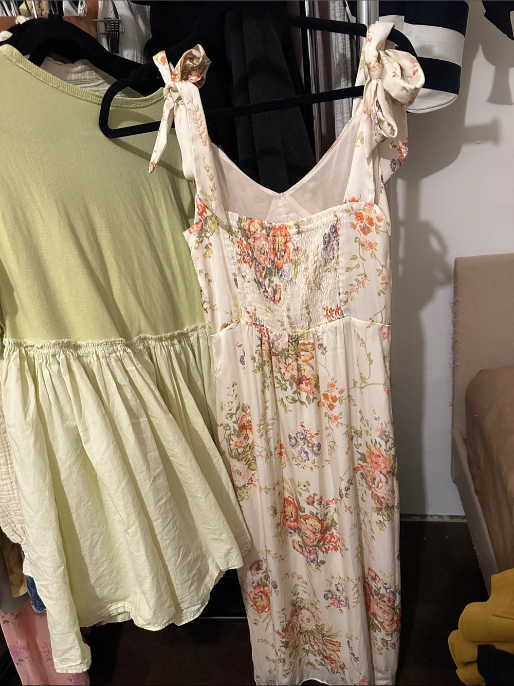 Lauren Conrad midi dress - Picture 4 of 4